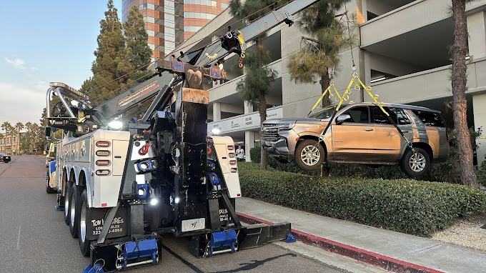 local vehicle recovery service